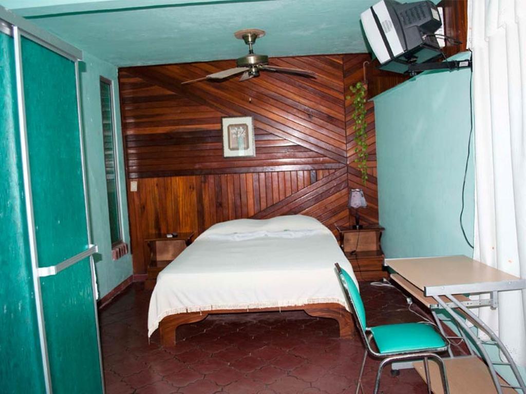 Hotel Jackie'S House Puntarenas Habitación foto